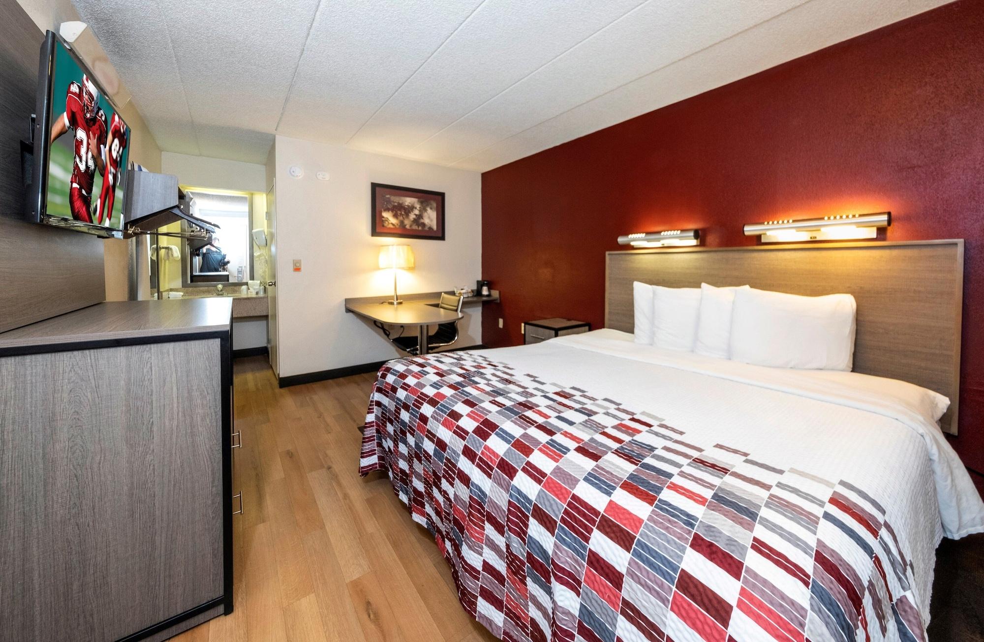 Red Roof Inn Edison Zewnętrze zdjęcie