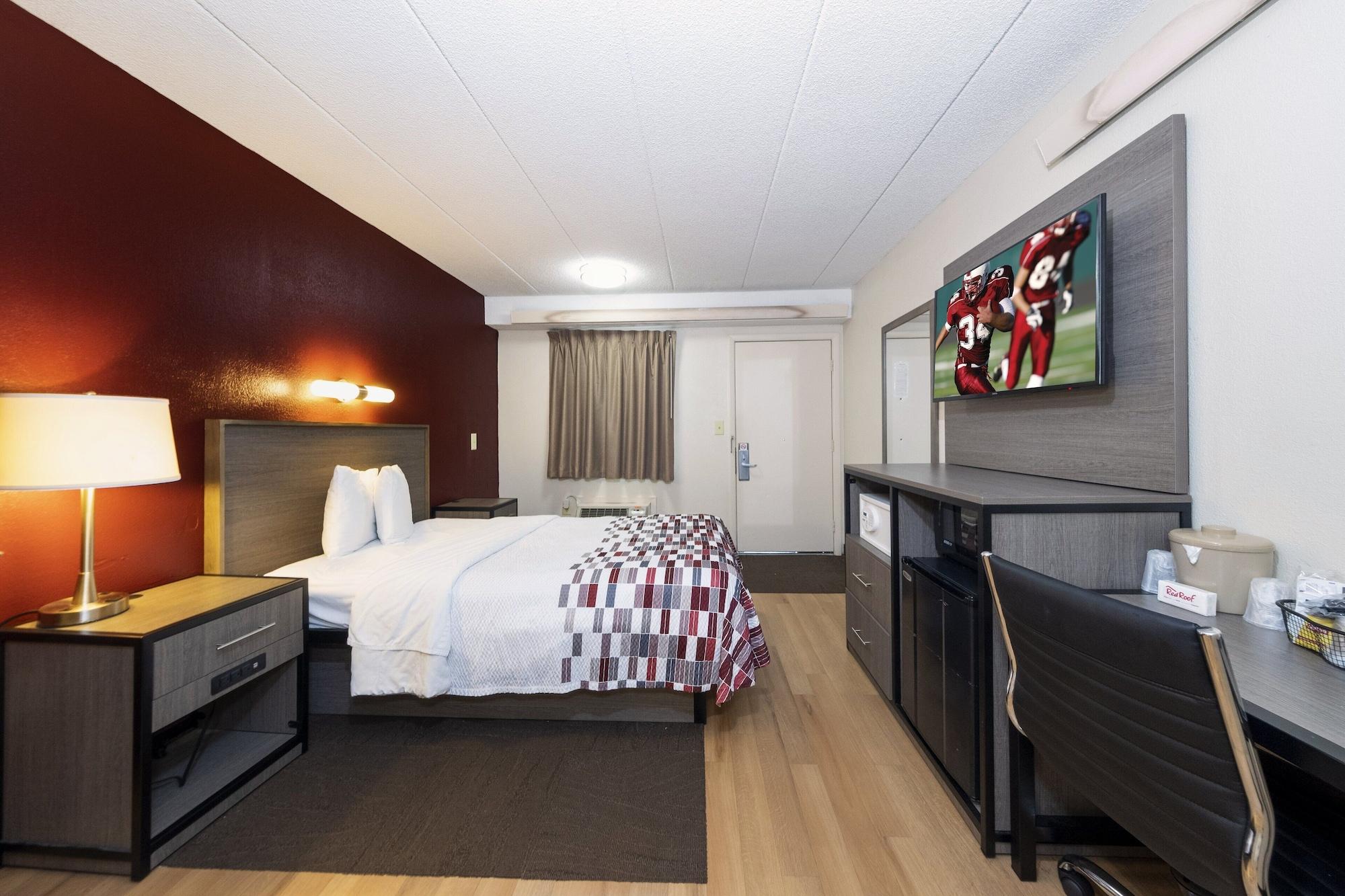 Red Roof Inn Edison Zewnętrze zdjęcie