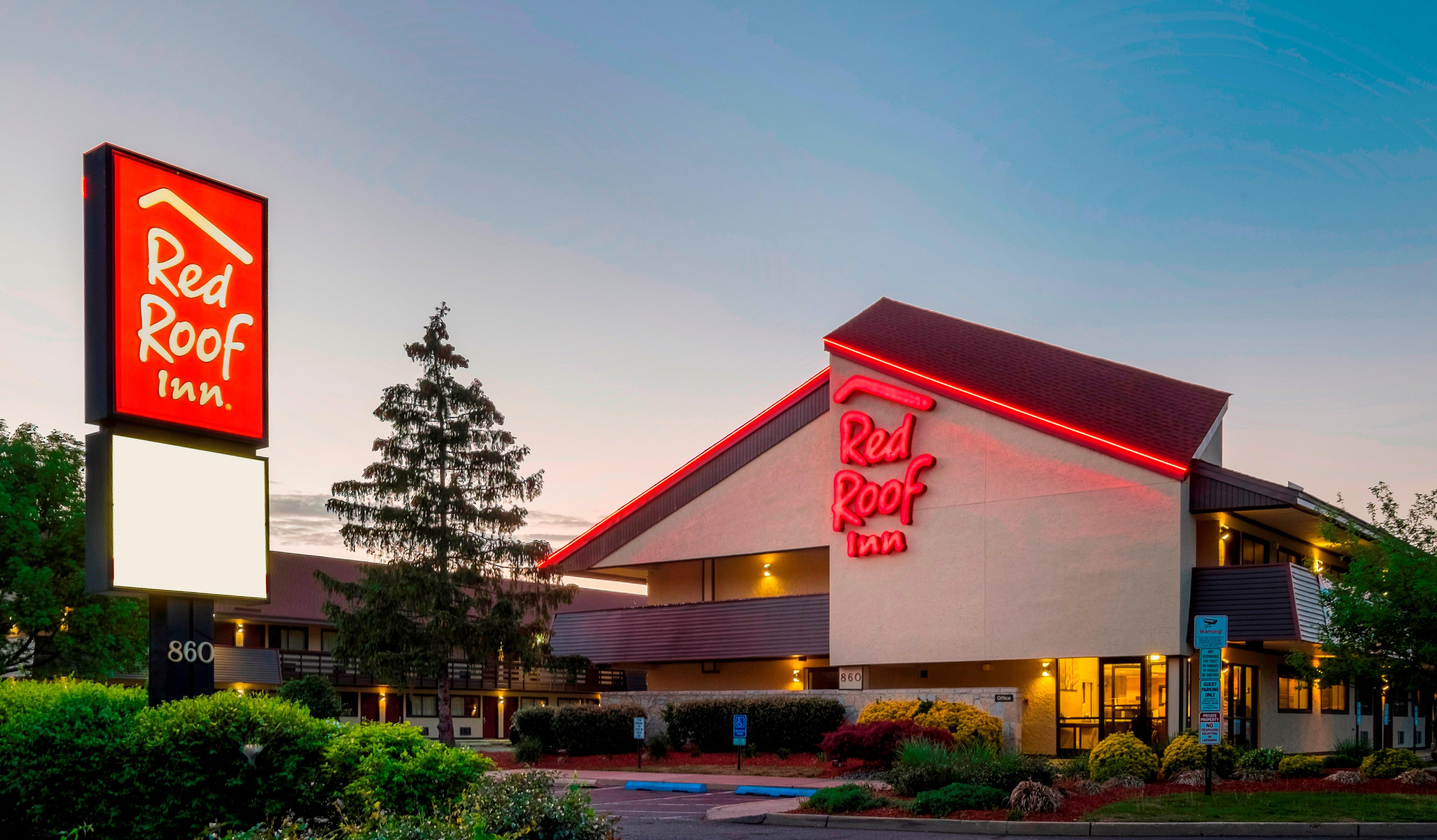 Red Roof Inn Edison Zewnętrze zdjęcie