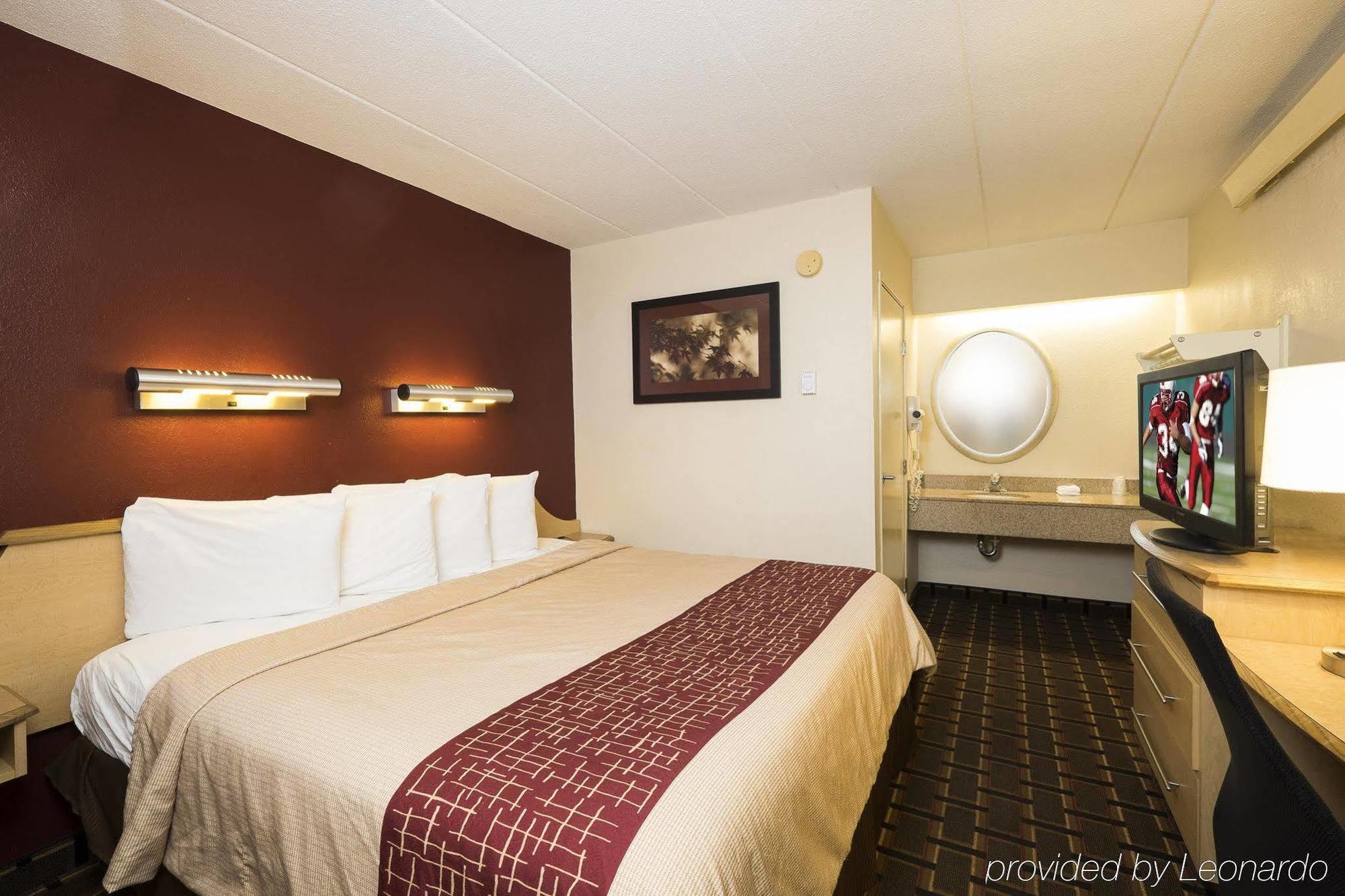 Red Roof Inn Edison Zewnętrze zdjęcie
