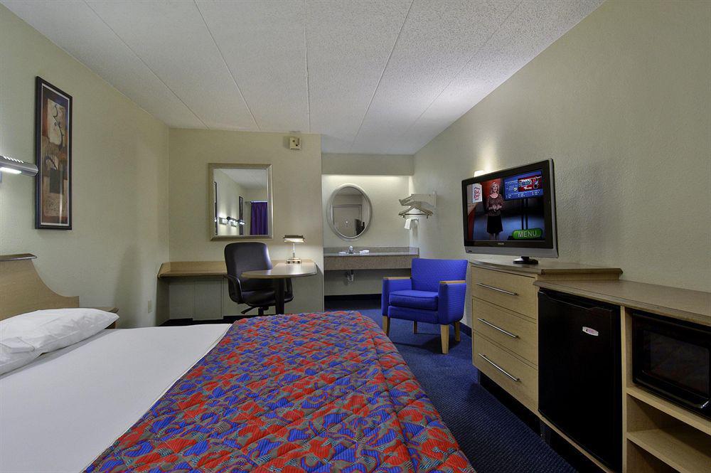 Red Roof Inn Edison Pokój zdjęcie
